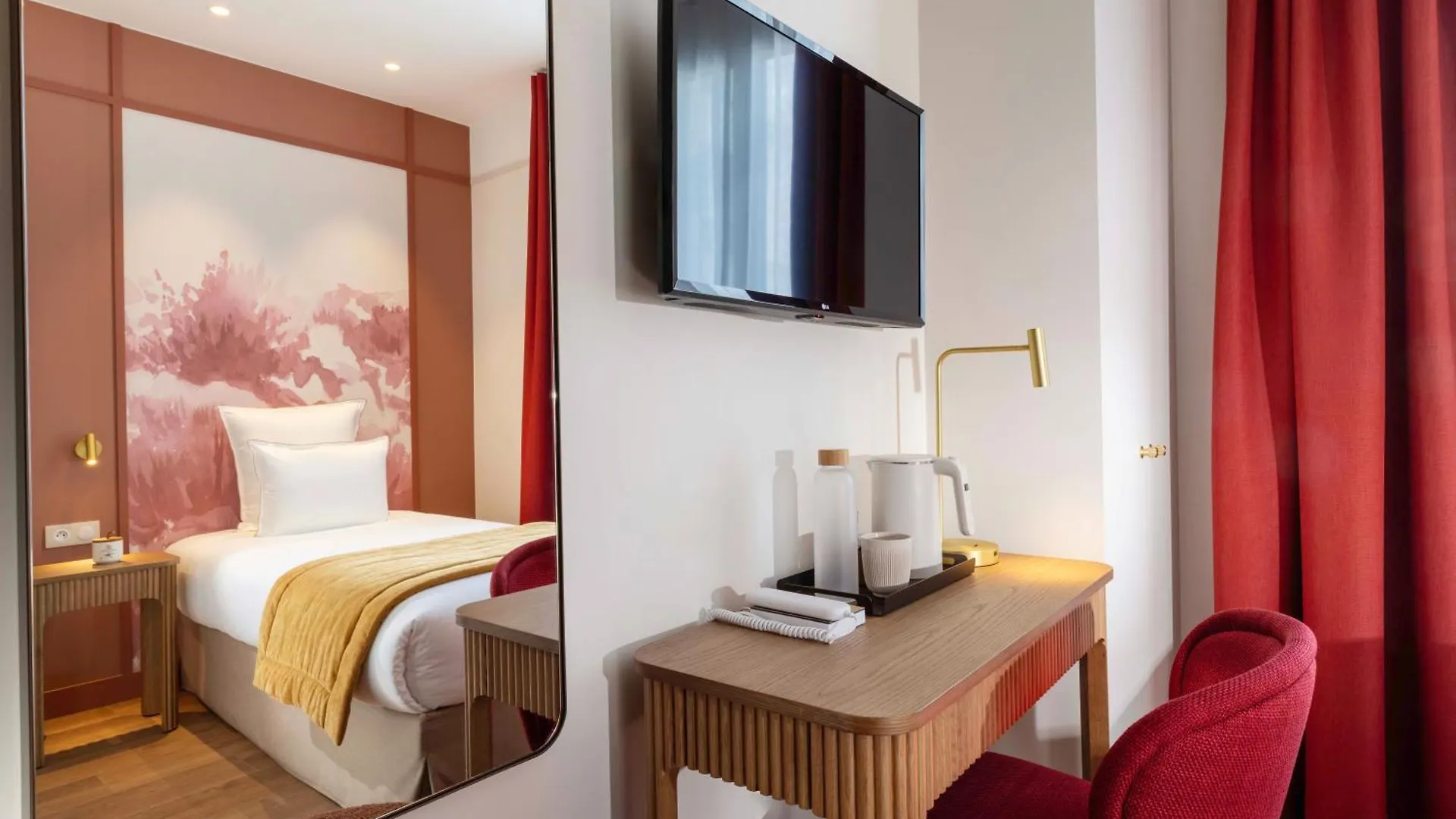 Hotel Le Cardinal Paris