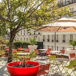 Hotel Mercure Montmartre Sacre Coeur, Paříž