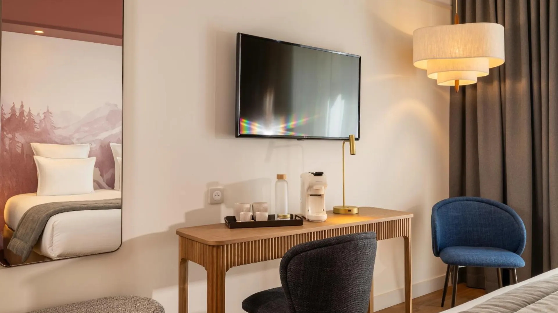 פריז Hotel Le Cardinal