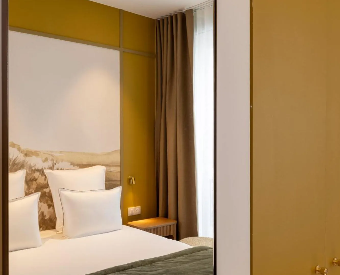 Hotel Le Cardinal Paris