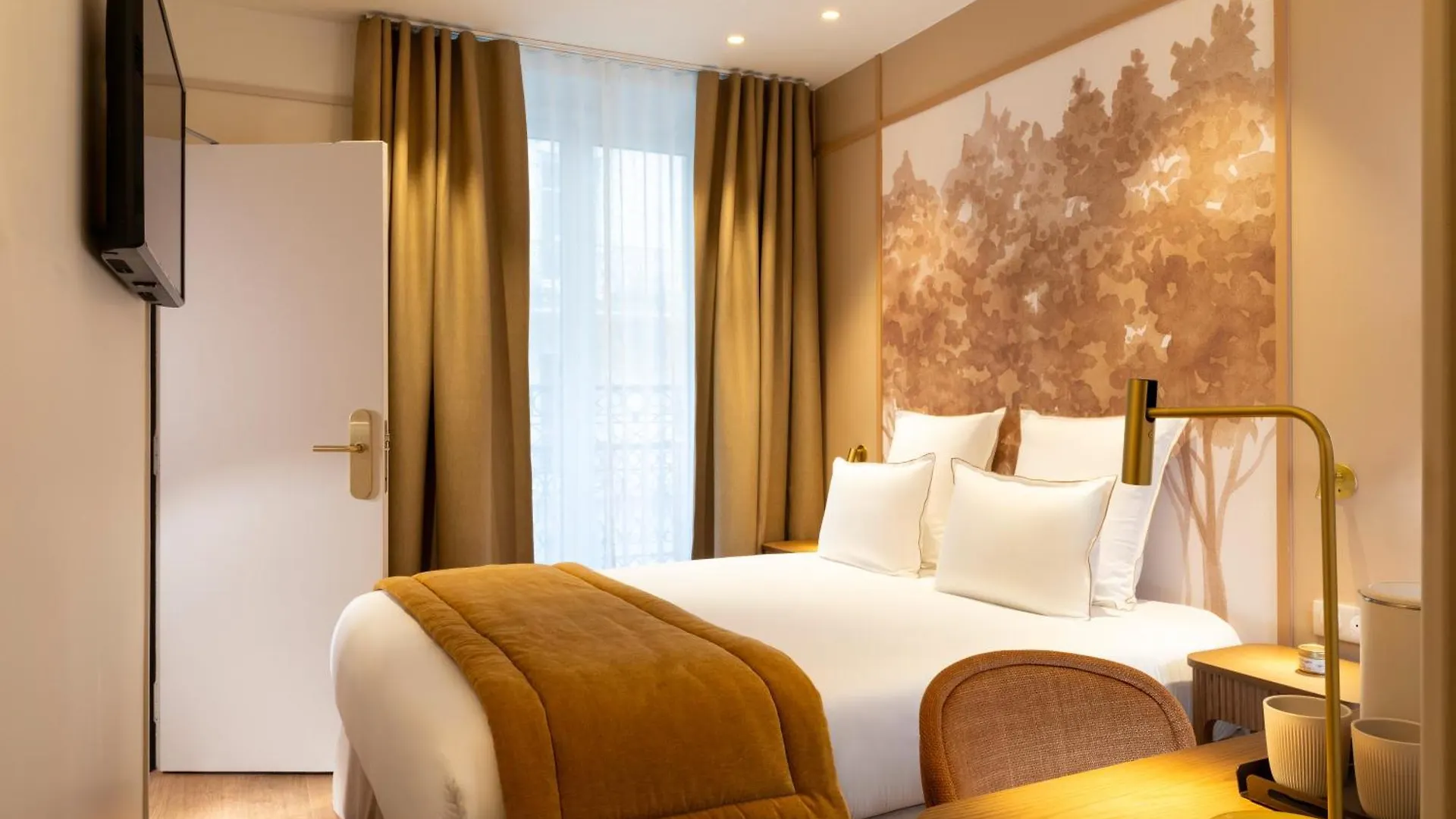 Hotel Le Cardinal Paris