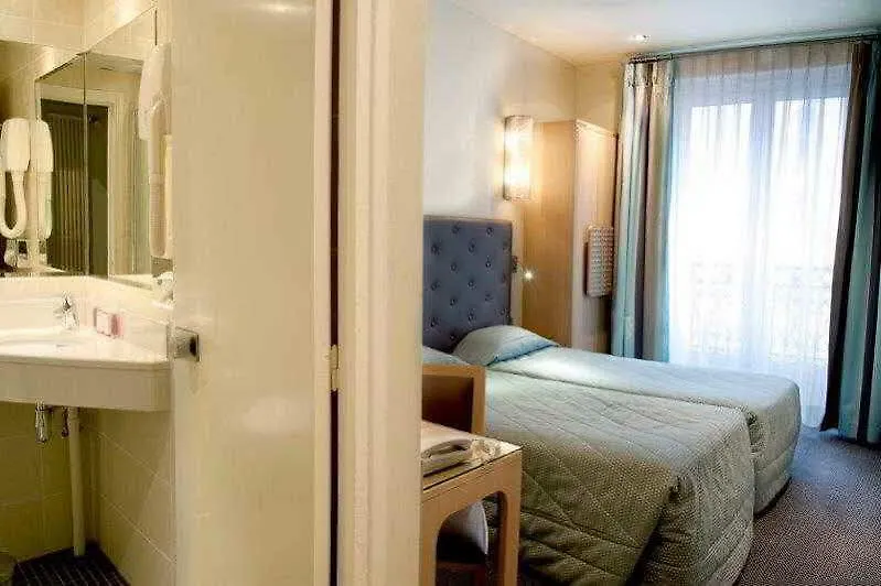 Hotel Le Cardinal Paris