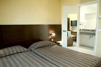 Hotel Le Cardinal Paris